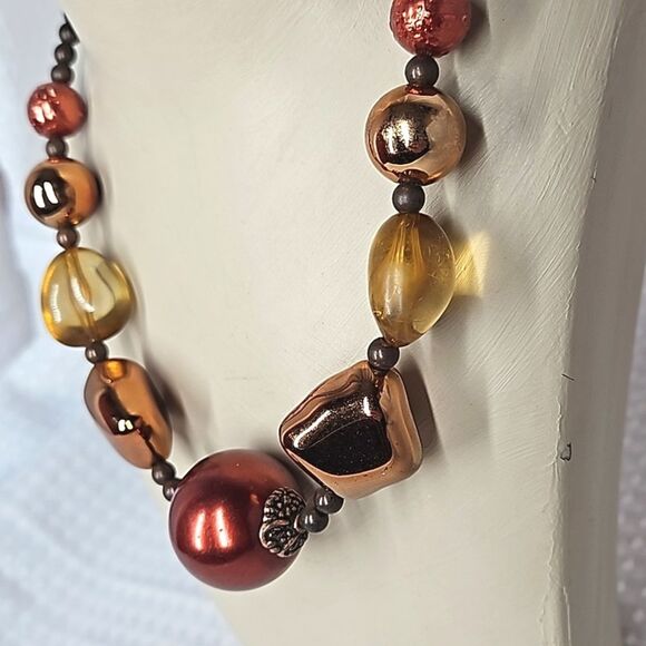 Bold Chunky Metallic Beaded Statement Necklace - Copper Tones - Picture 4 of 6
